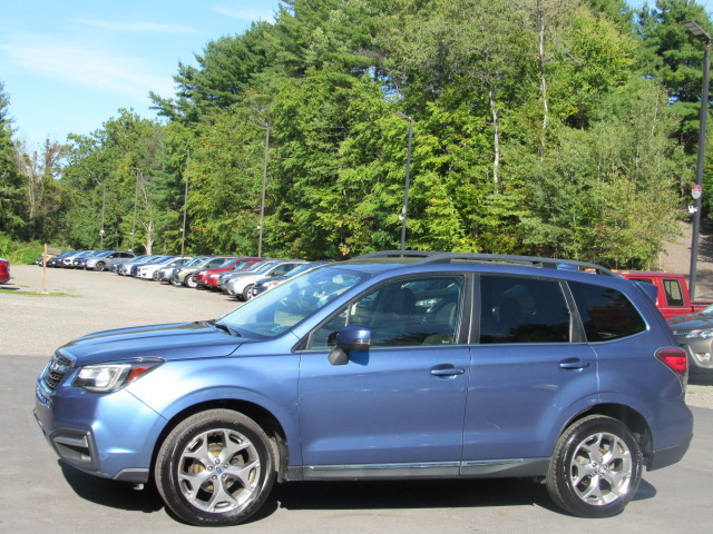 Used 2017 Subaru Forester 2.5i Touring AWD/4WD image 3