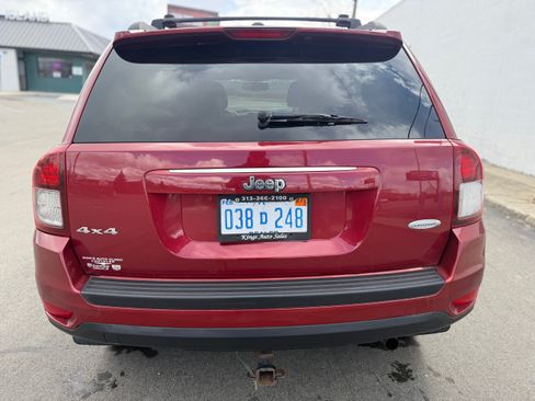 Used 2016 Jeep Compass Latitude image 5