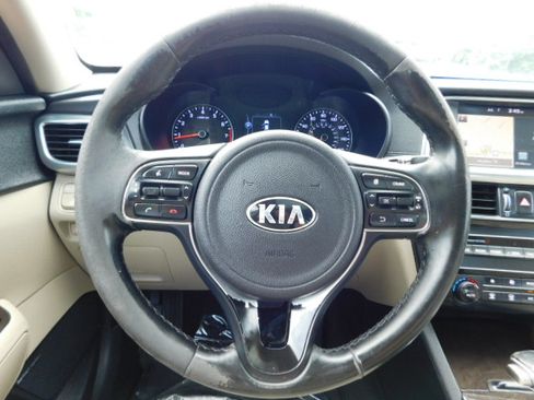 Used 2016 Kia Optima EX FWD image 15