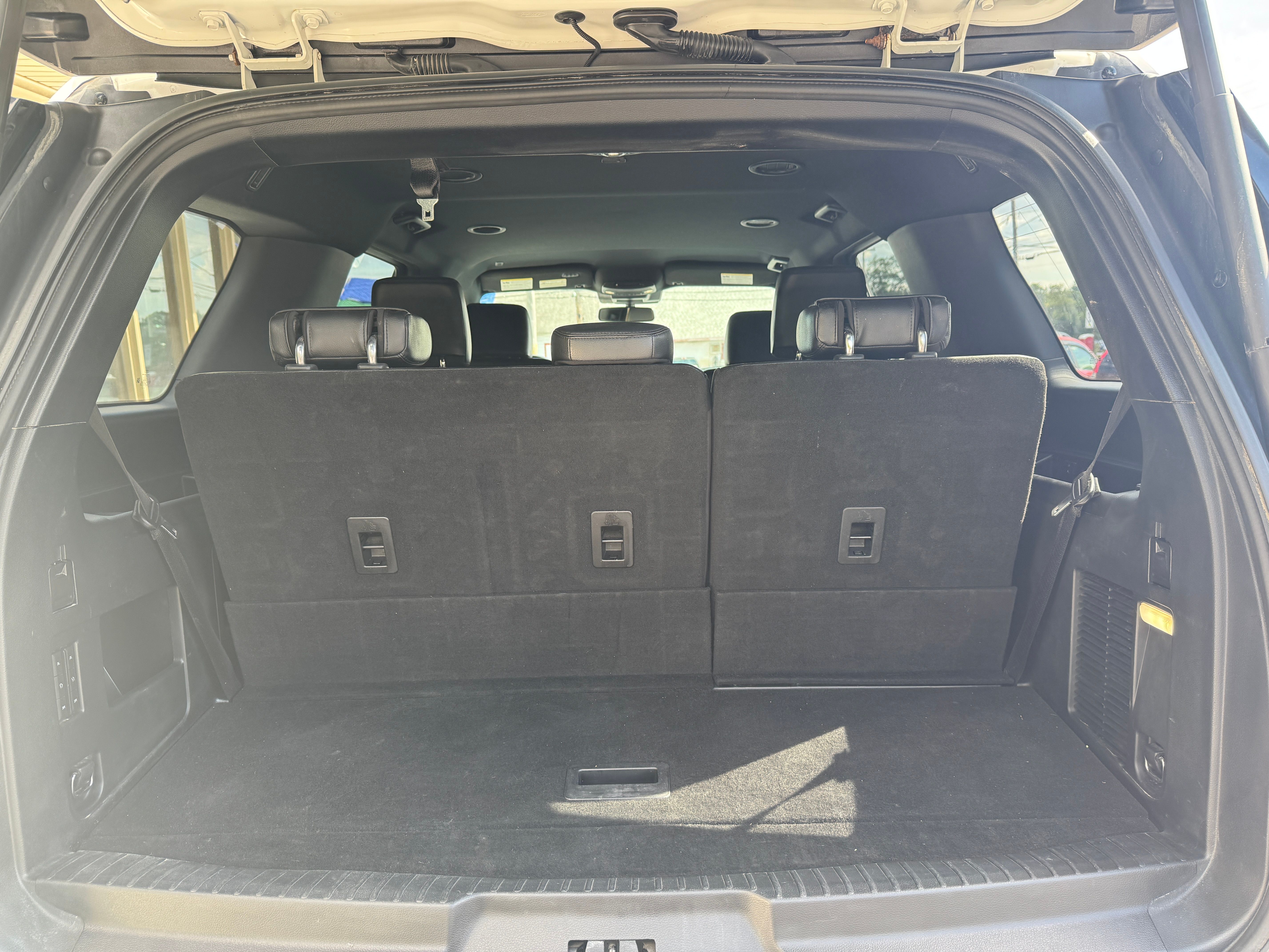 Used 2021 Ford Expedition 4WD XLT image 13