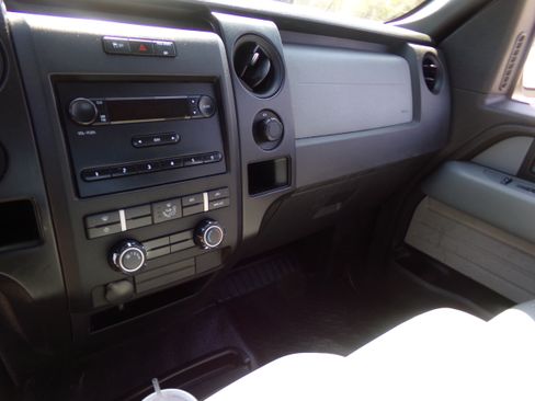 Used 2014 Ford F150 XL image 12