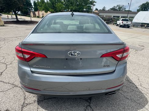 Used 2015 Hyundai Sonata SE FWD image 4