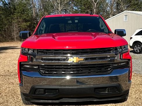 Used 2019 Chevrolet Silverado 1500 LT image 2