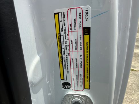 Used 2017 RAM 1500 4x4 Regular Cab Tradesman image 19