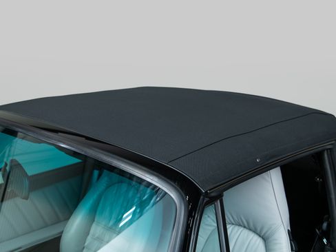 Used 1993 Porsche 911 America Roadster image 15