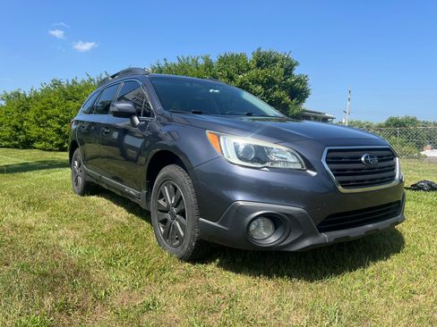 Used 2015 Subaru Outback 2.5i Premium AWD/4WD image 15
