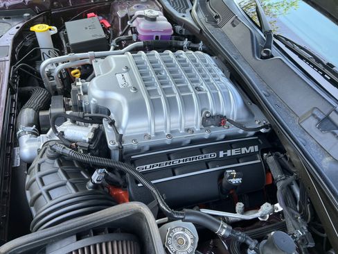 Used 2021 Dodge Challenger SRT Hellcat image 17