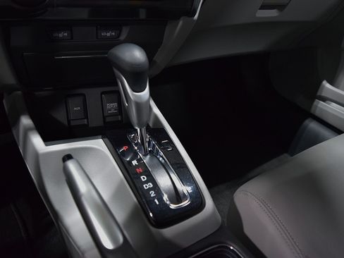 Used 2013 Honda Civic EX-L image 26