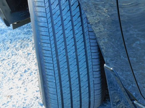 Used 2025 Nissan Sentra S image 12