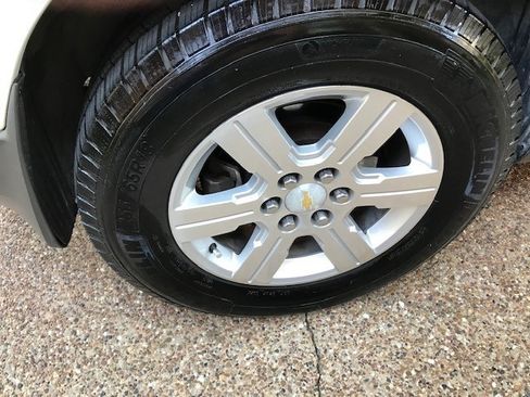 Used 2012 Chevrolet Traverse LT image 20