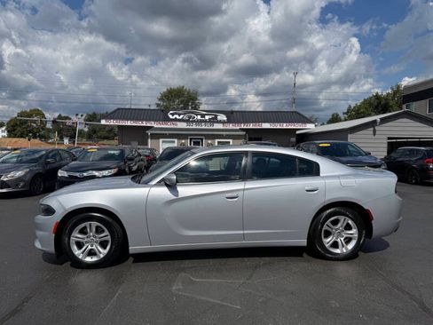 Used 2021 Dodge Charger SXT image 5
