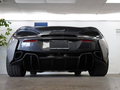 Used 2020 McLaren 570S image 27