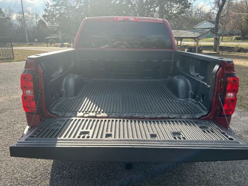 Used 2018 Chevrolet Silverado 1500 LT image 9