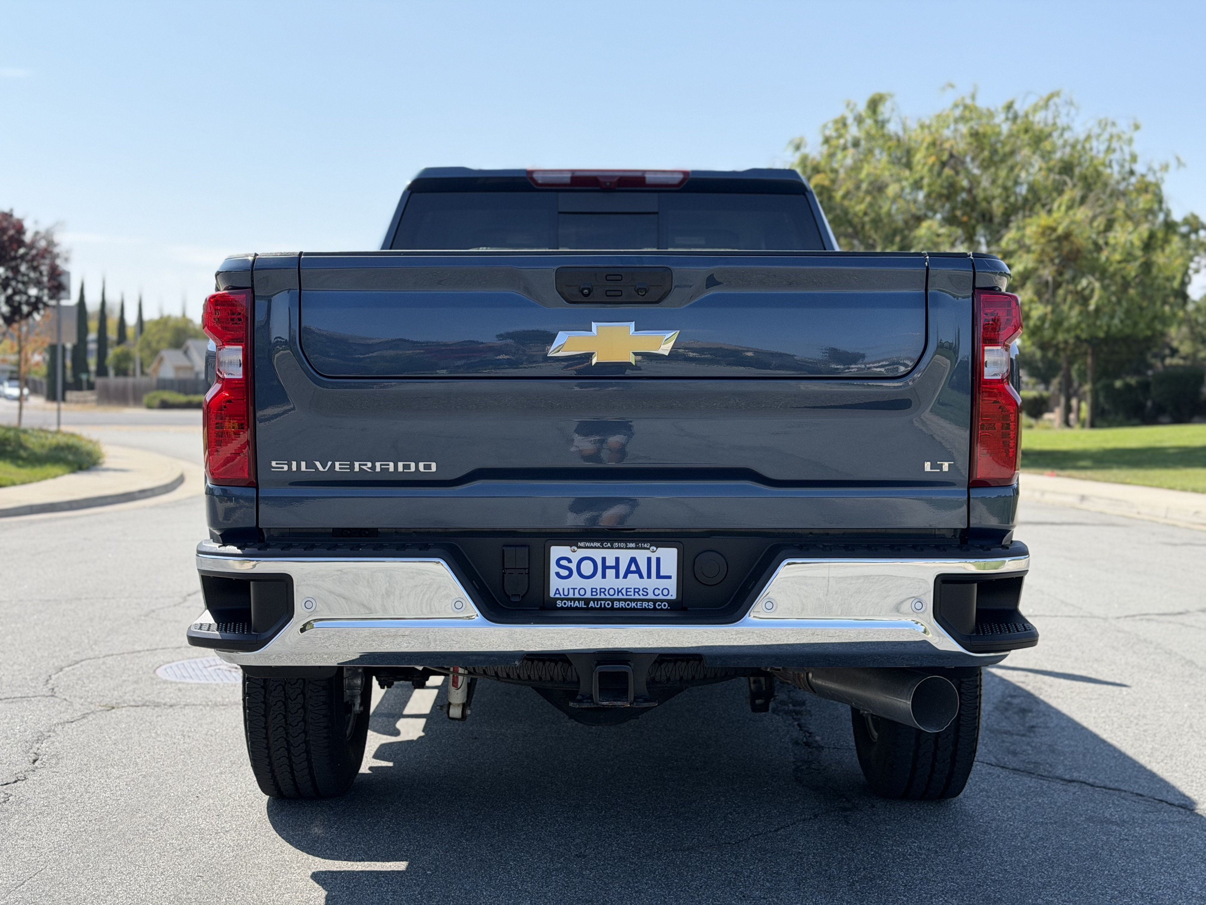 Used 2025 Chevrolet Silverado 2500 4x4 Crew Cab LT image 5