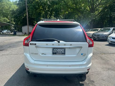Used 2015 Volvo XC60 AWD T6 R-Design Platinum image 4