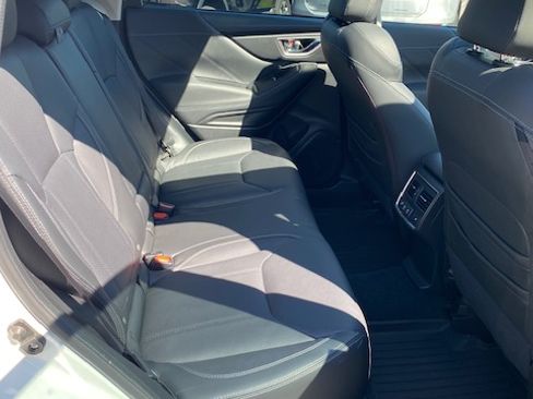 Used 2021 Subaru Forester Touring image 23
