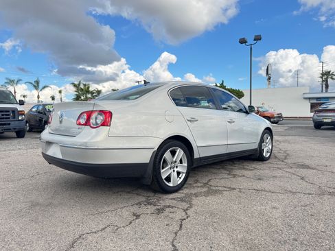 Used 2009 Volkswagen Passat Komfort image 8