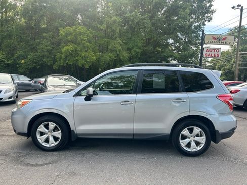 Used 2015 Subaru Forester 2.5i Limited AWD/4WD image 2