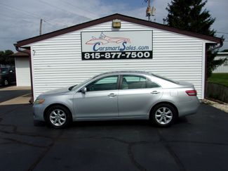 Used 2011 Toyota Camry LE image 1