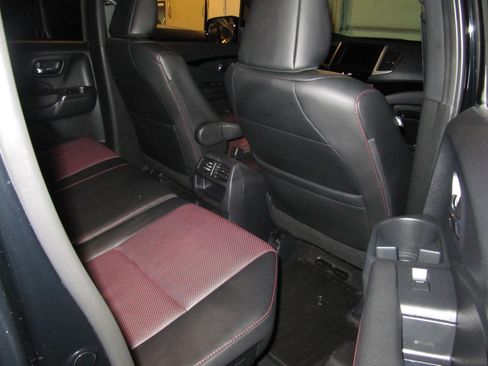 Used 2019 Honda Ridgeline Black Edition image 24