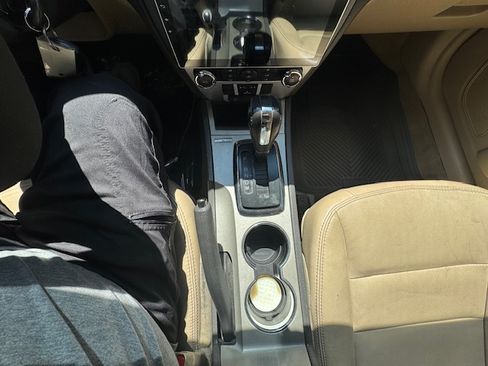 Used 2012 Ford Fusion SEL image 14