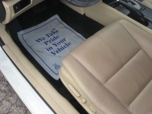 Used 2012 Honda Crosstour EX-L image 9