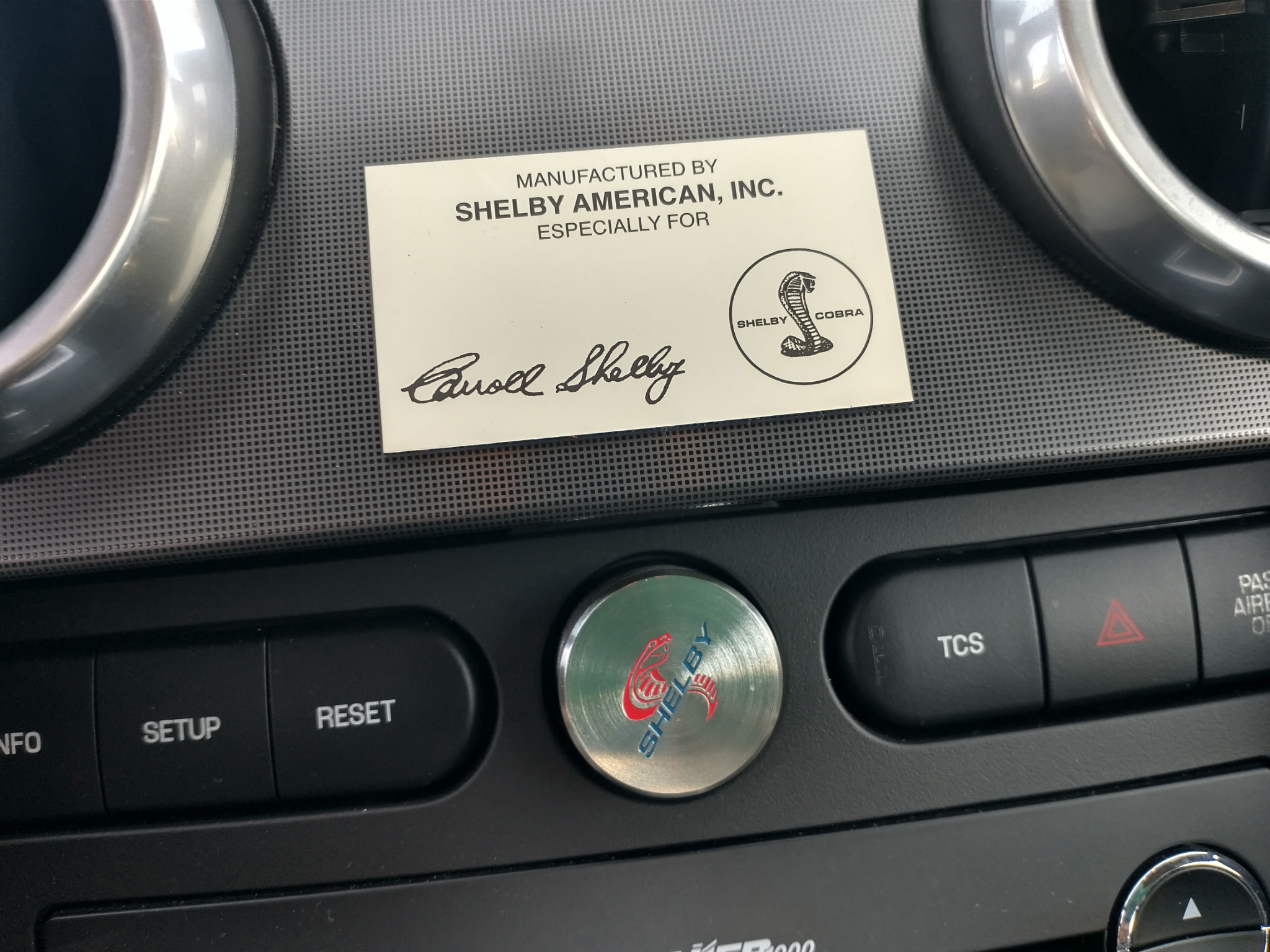 Used 2008 Ford Mustang Shelby GT500 Coupe RWD image 6