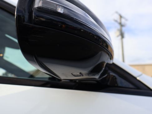 Used 2020 Mercedes-Benz E 450 image 50