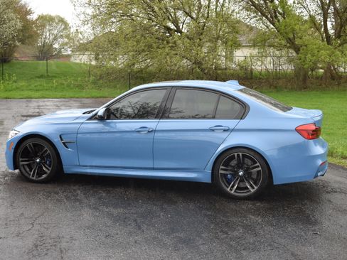 Used 2017 BMW M3 Sedan RWD image 9