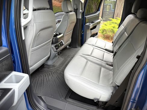Used 2023 Ford F150 4x4 SuperCrew XLT w/ FX4 Pkg image 5