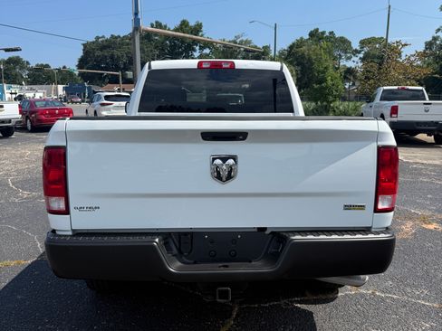 Used 2018 RAM 1500 2WD Quad Cab ST image 4