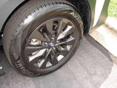 Used 2025 Subaru Outback Onyx Edition AWD/4WD image 11