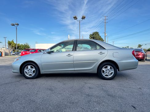 Used 2003 Toyota Camry LE image 3