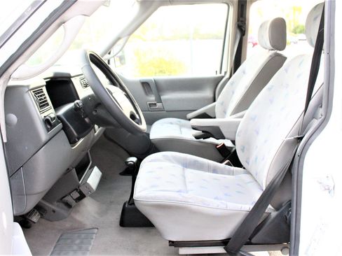 Used 1997 Volkswagen Eurovan Camper FWD image 13