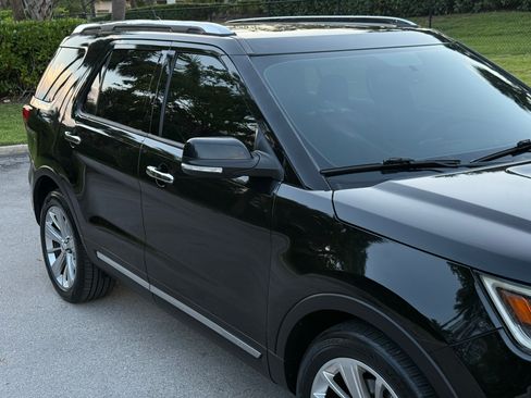 Used 2019 Ford Explorer FWD Limited image 60