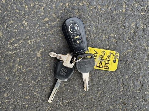 Used 2017 Chevrolet Express 3500 image 24