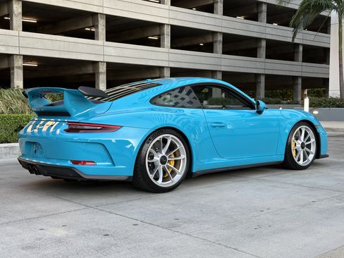 Used 2018 Porsche 911 GT3 image 11