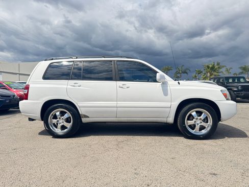 Used 2006 Toyota Highlander 2WD image 10