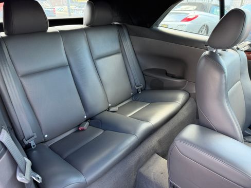 Used 2006 Toyota Solara SLE image 21