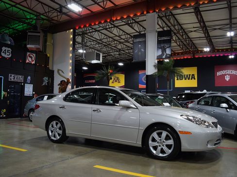 Used 2005 Lexus ES 330 Premium image 7