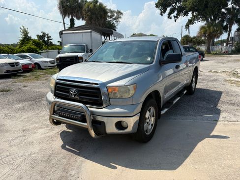 Used 2011 Toyota Tundra 2WD Double Cab image 1