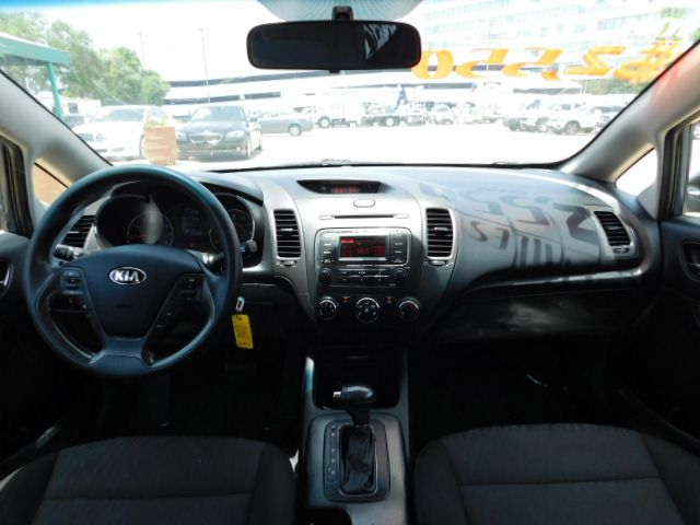 Used 2016 Kia Forte LX Sedan FWD image 14