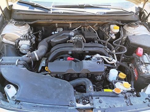 Used 2015 Subaru Outback 2.5i Premium image 22