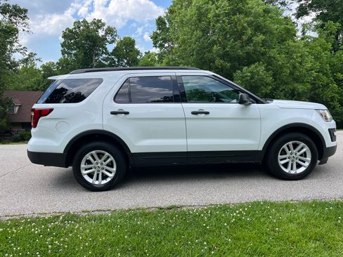 Used 2017 Ford Explorer 4WD image 8