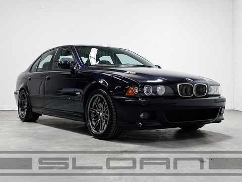 Used 2003 BMW M5 RWD image 1