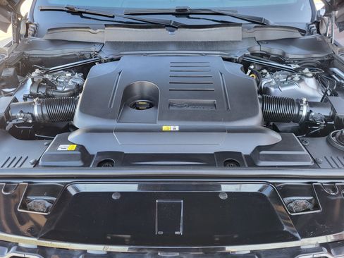 Used 2022 Land Rover Range Rover Sport HSE Silver Edition image 8