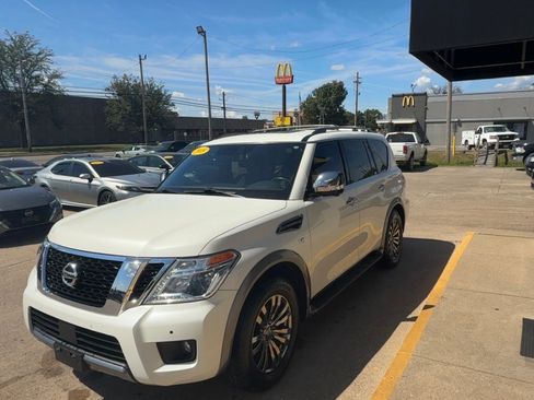 Used 2018 Nissan Armada Platinum Reserve image 4