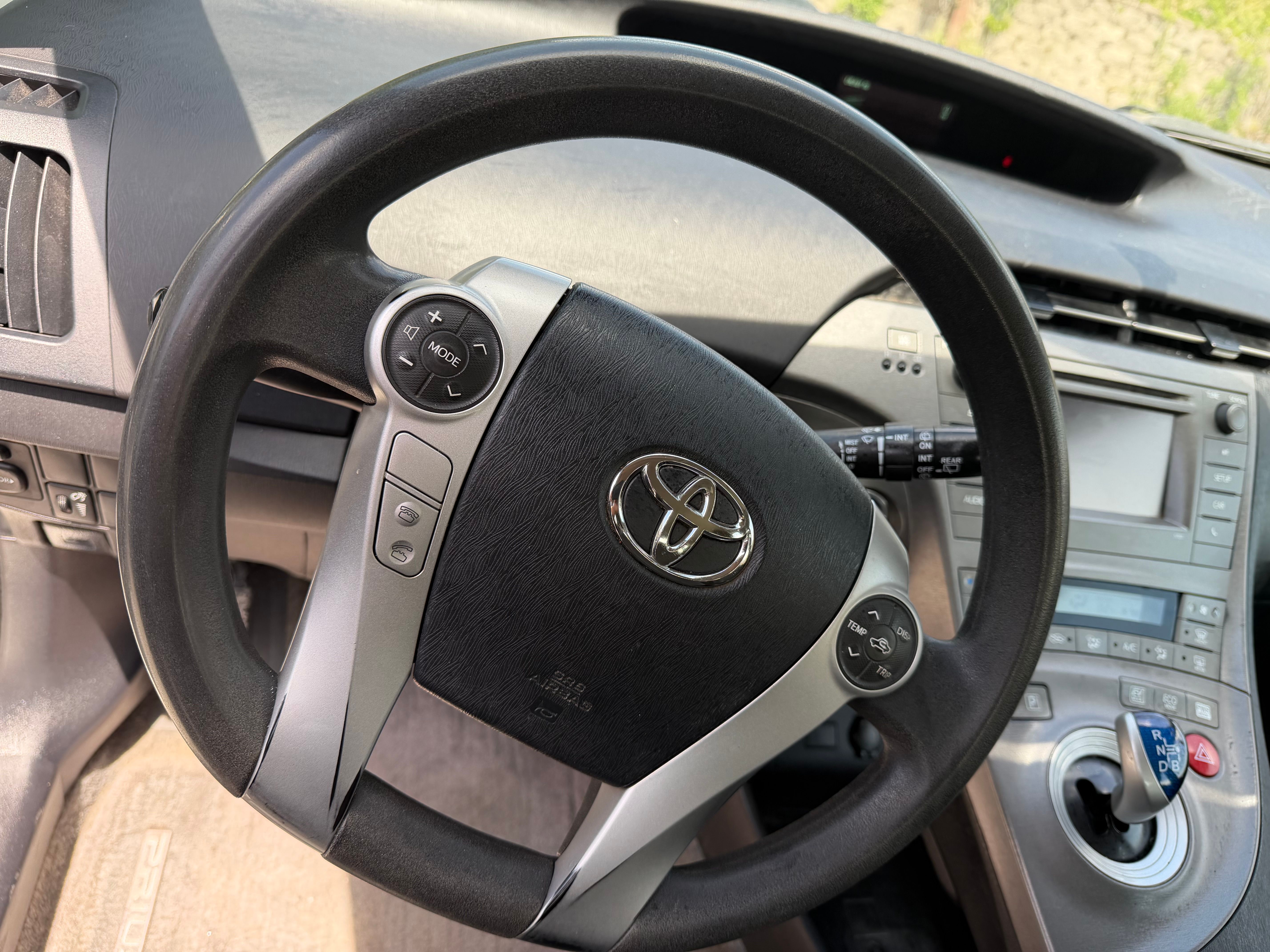 Used 2015 Toyota Prius Two Hatchback 4D FWD image 15