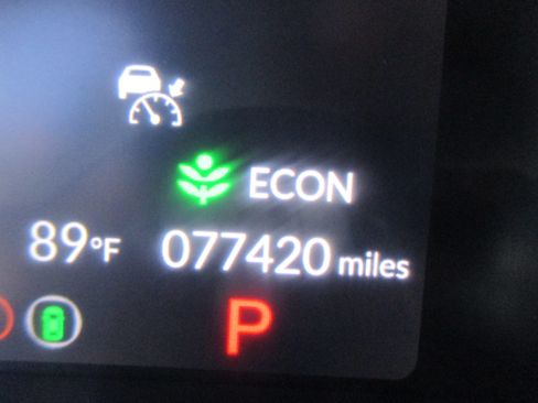 Used 2022 Honda Civic Sport Sedan image 3