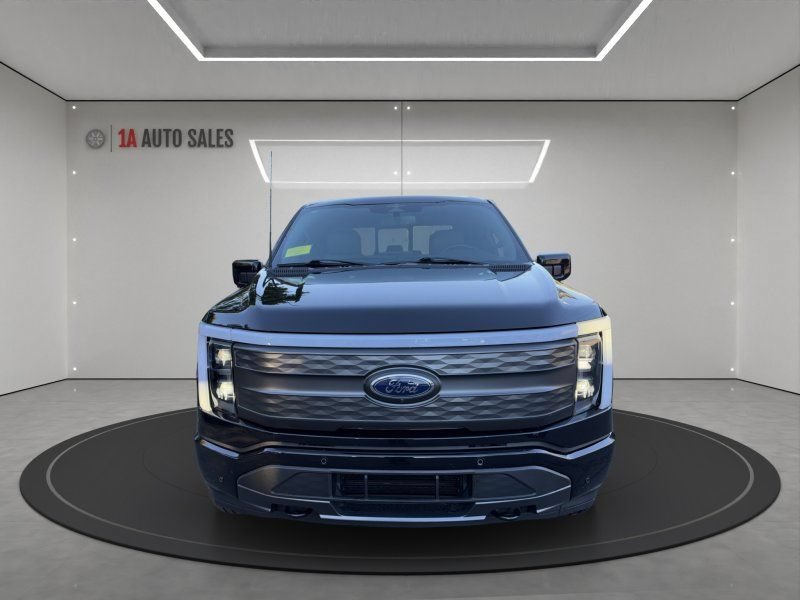 Used 2023 Ford F150 Lightning Lariat AWD/4WD image 8